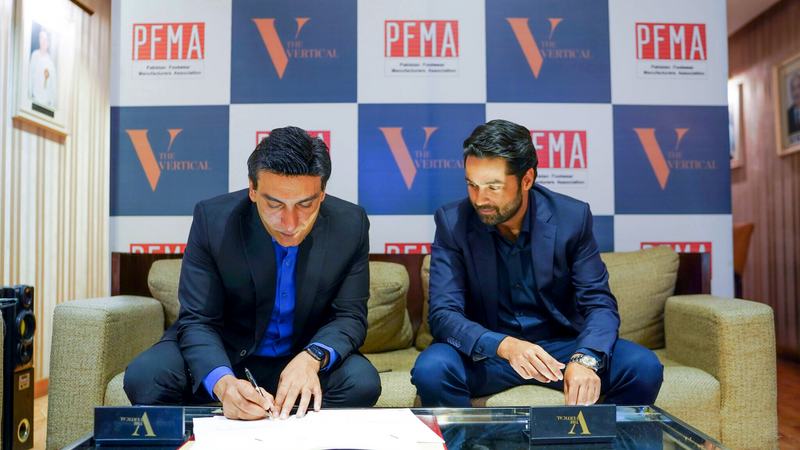 Muhammad Muteeb Muteeb Siddiqi - Youngest Real Estate CEO in Pakistan